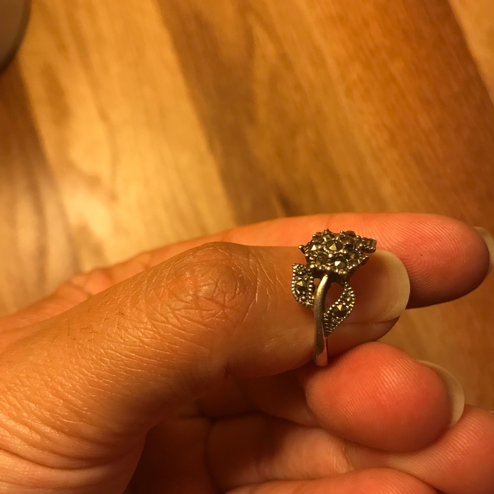 REAL SILVER ROSE RING